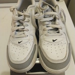 NIKE AIR FORCE 1 SHOES 3y